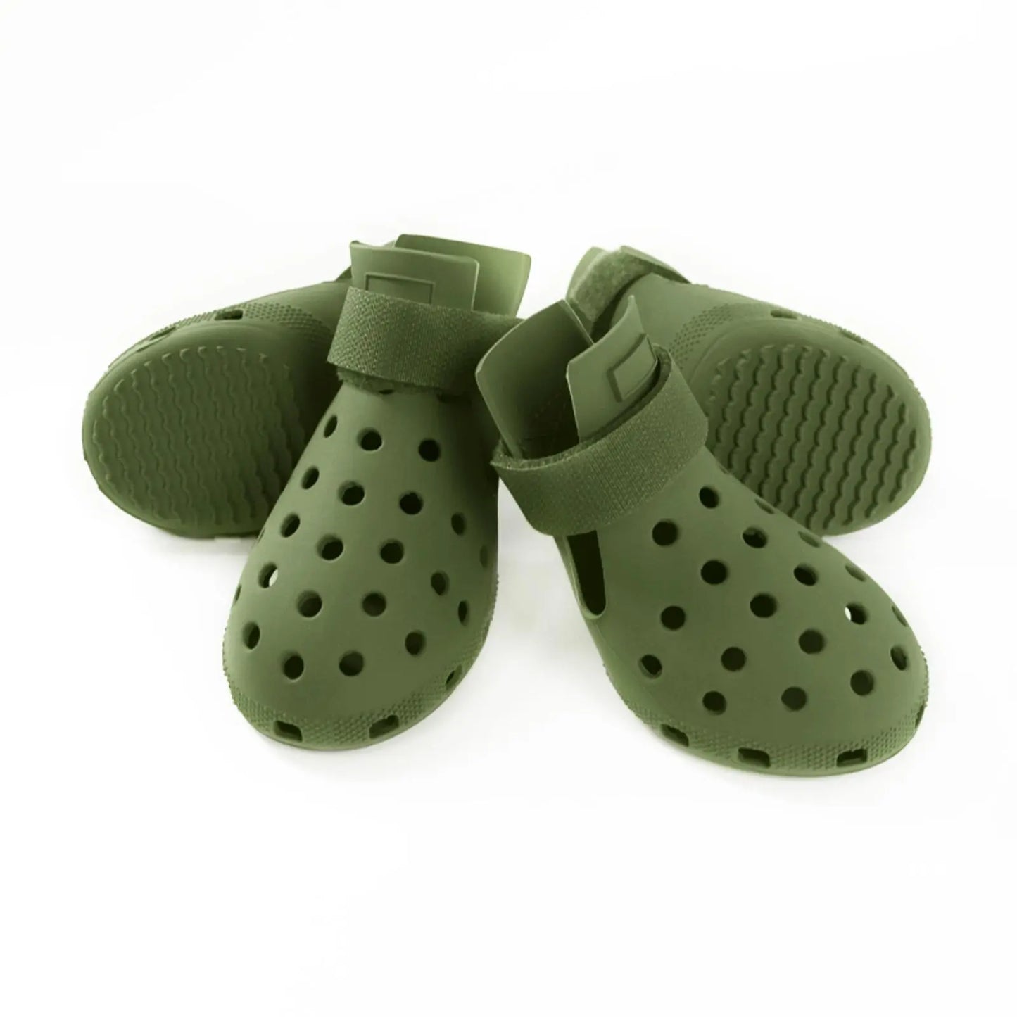 Set of 4 Non-Slip Outdoor Dog Shoes — Paw Protection Footwear for All Seasons. Breathable, Heat-Resistant, Stain-Resistant, and Non-Slip, Featuring Soft Soles for Maximum Grip. Comfortably Protects Paws—Helping Your Dog Stay Happy! (Pet Supplies)